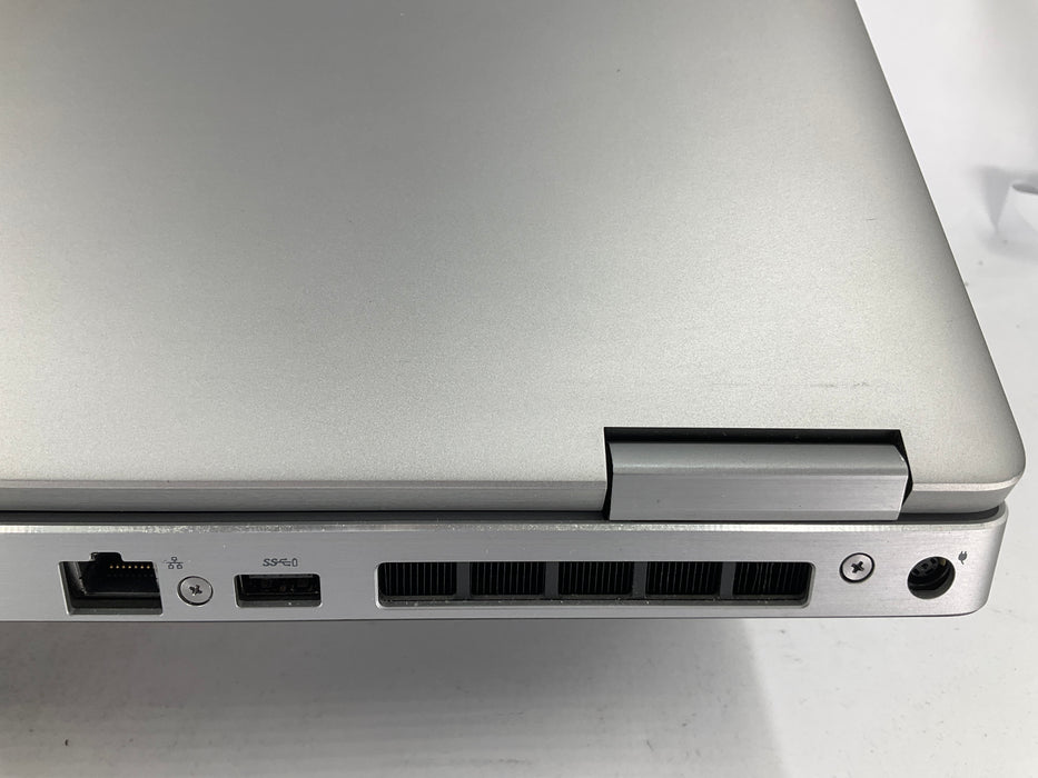 Dell Precision 7740 17.3" Core i9-9980HK 1TB 32GB Win 11 Pro Radeon Pro WX 7100
