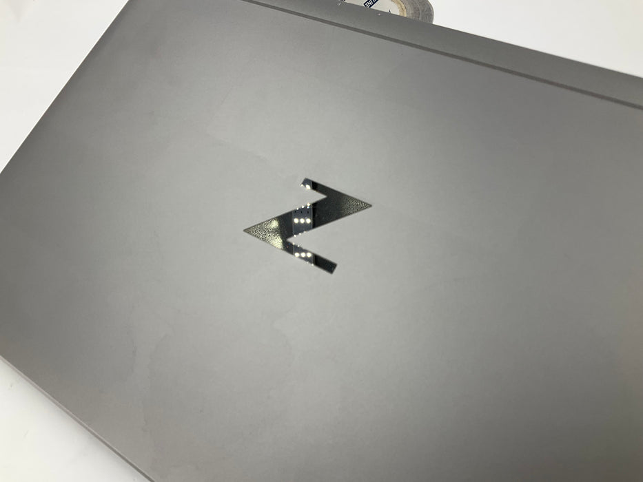 HP Zbook Firefly G8 15.6" Core i7-1165G7 256GB 16GB B Win 11 Pro *READ*