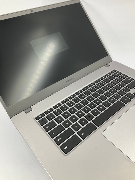 Samsung ChromeBook 4+ 15.6" Intel Celeron N4020 32GB 4GB B Chrome OS