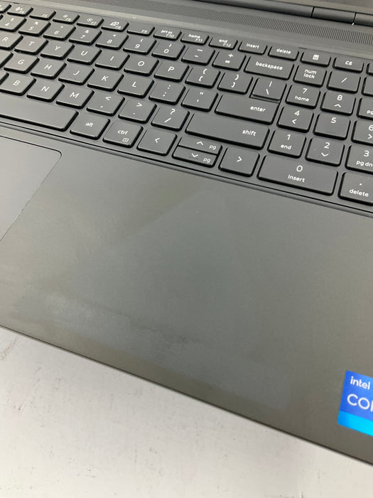 Dell Precision 7560 15.6" Core i7-11850H 512GB 16GB B Win 11 Pro A3000