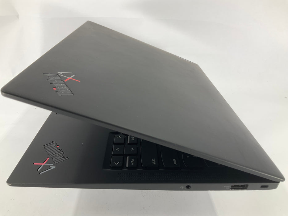 Lenovo ThinkPad X1 Carbon 9th Gen 14" Core i5-1135G7 256GB 16GB B Win 11 Pro