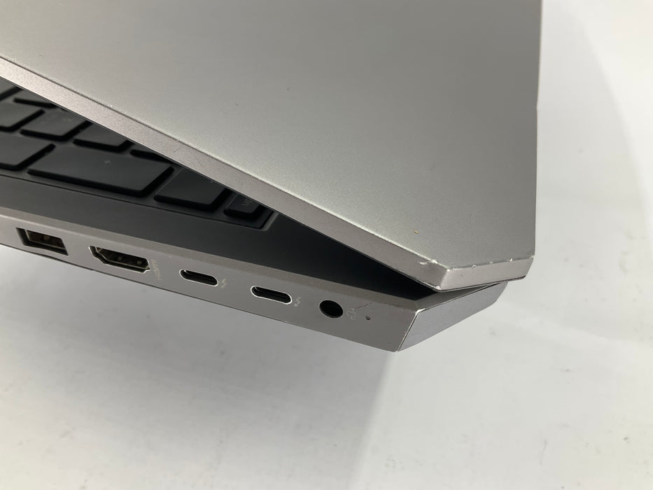 HP ZBook 15 G5 15.6" Core i7-8850H 256GB 32GB B Win 11 Pro P1000