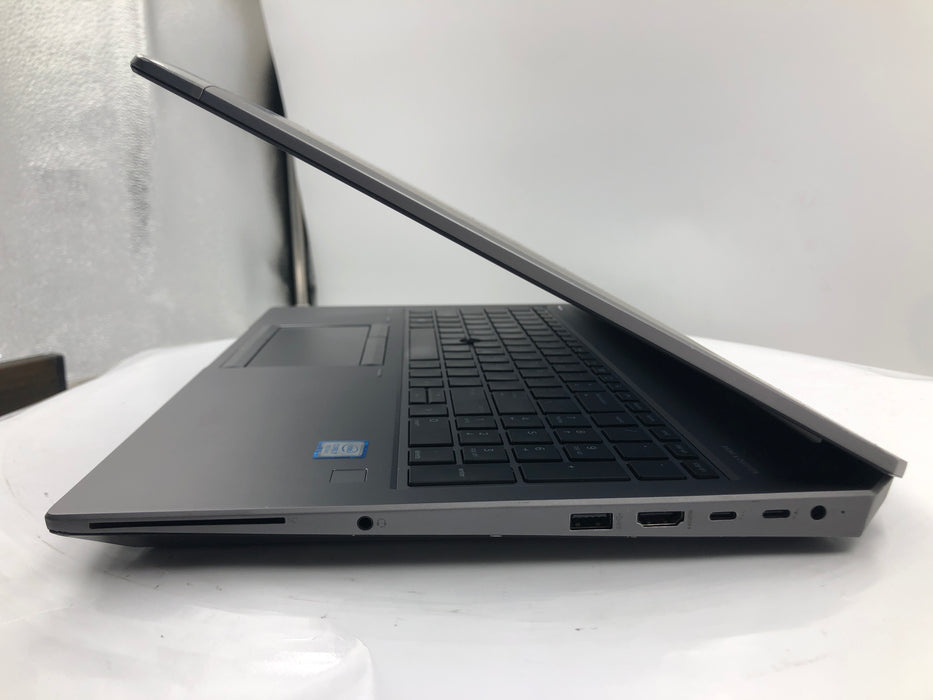 HP Zbook 15 G5 15.6" Core i7-8750H 256GB 16GB B Win 11 Pro P2000