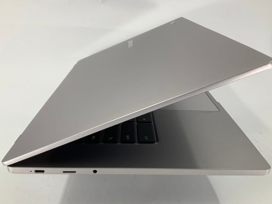 Samsung ChromeBook 4+ 15.6" Intel Celeron N4020 32GB 4GB B Chrome OS