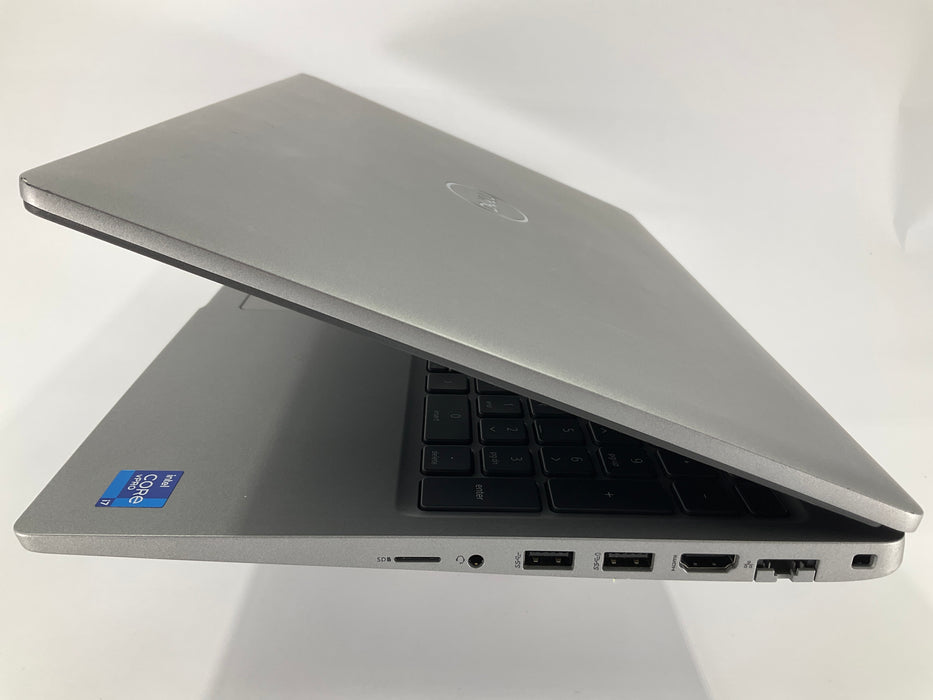 Dell Latitude 5520 15.6" Core i7-1185G7 512GB 16GB B Win 11 Pro