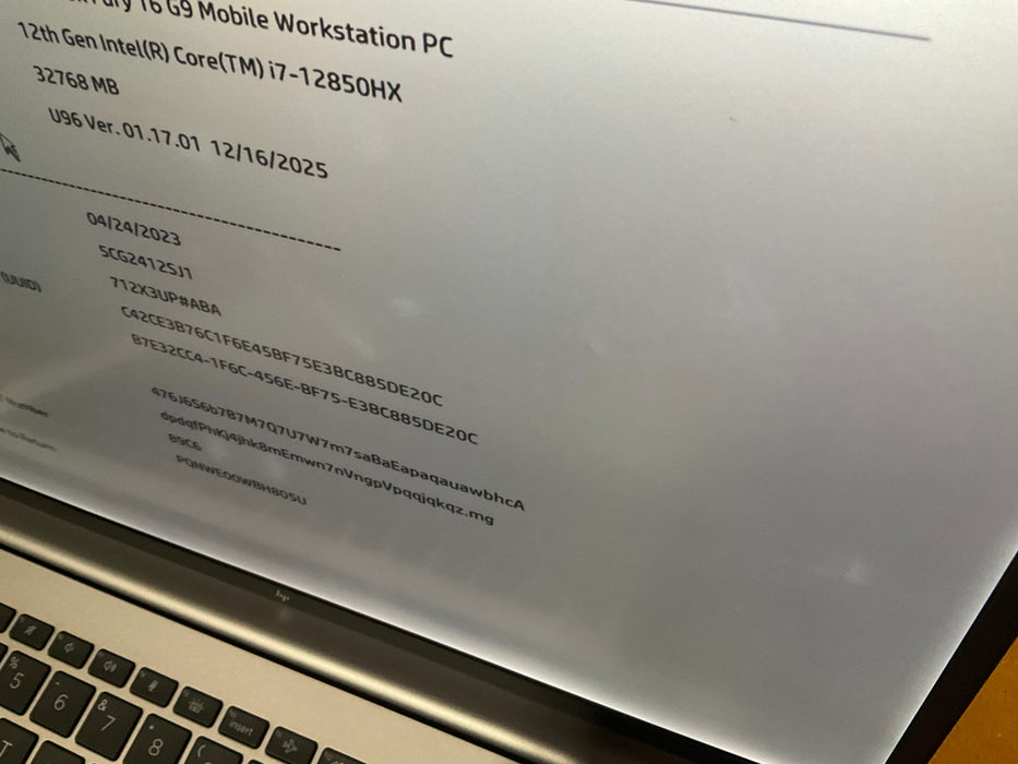 HP ZBook Fury G9 16" Core i7-12850HX 1TB 32GB Win 11 Pro A3000