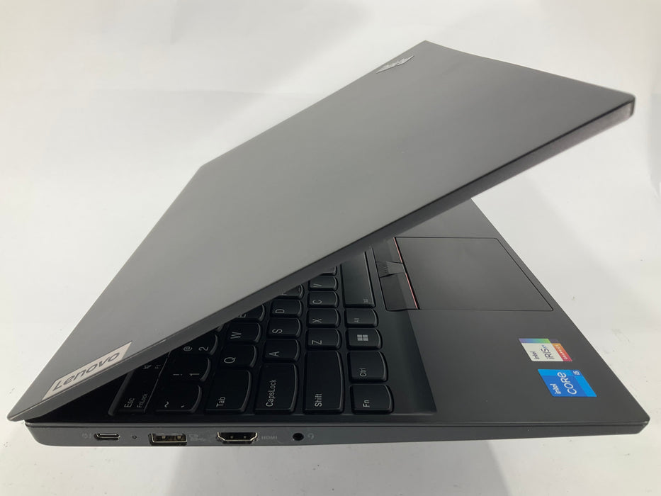 Lenovo ThinkPad E15 Gen 4 15.6" Core i5-1235U 256GB 16GB B Win 11 Pro