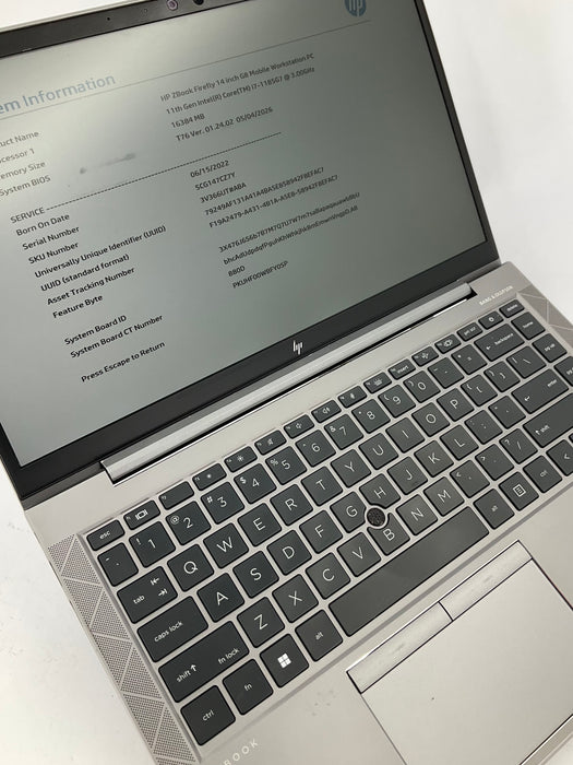 HP ZBook Firefly G8 14" Core i7-1185G7 256GB 16GB NO OS *READ*