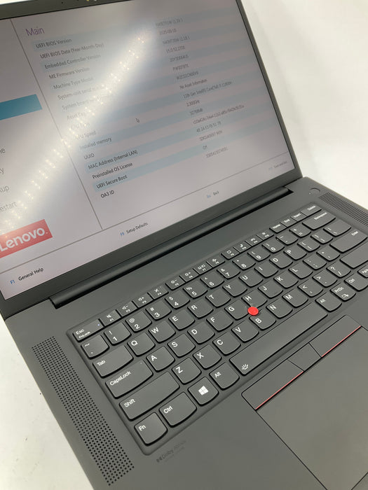 Lenovo ThinkPad P1 Gen 4 16" Core i7-11800H 512GB 32GB B Win 11 Pro T1200