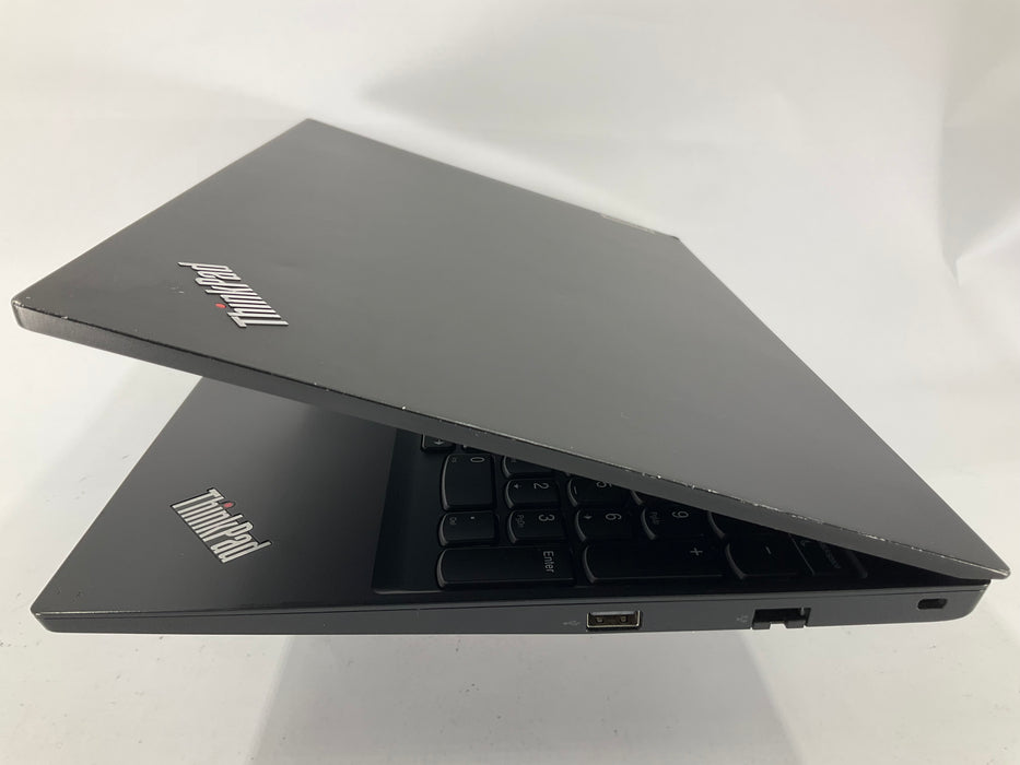 Lenovo ThinkPad E15 Gen 4 15.6" Core i5-1235U 256GB 16GB B Win 11 Pro