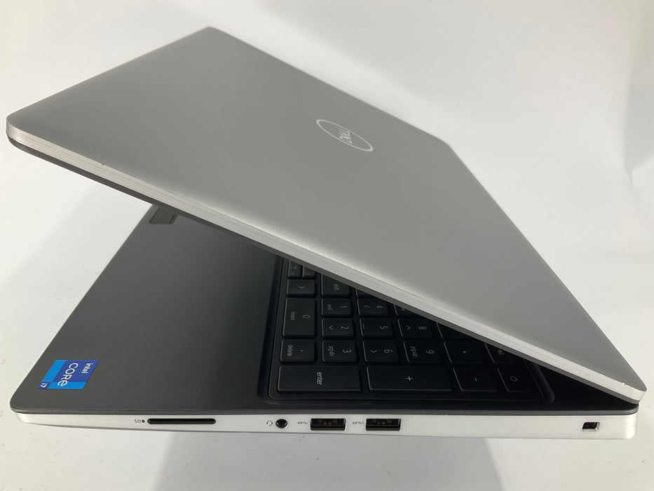 Dell Precision 7560 15.6" Core i7-11850H 512GB 32GB Win 11 Pro RTX A3000