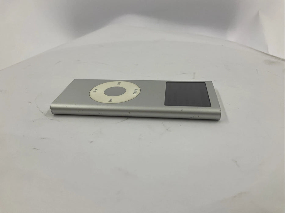 Apple iPod Nano 2nd Generation 4GB Silver A1199