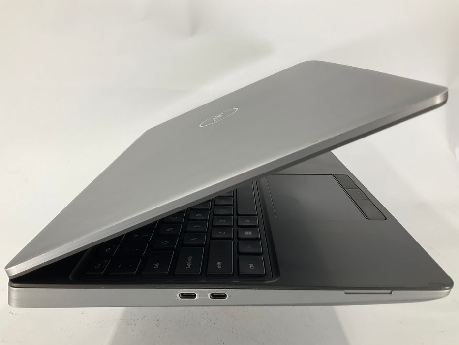 Dell Precision 7560 15.6" Core i7-11850H 512GB 16GB B Win 11 Pro A3000