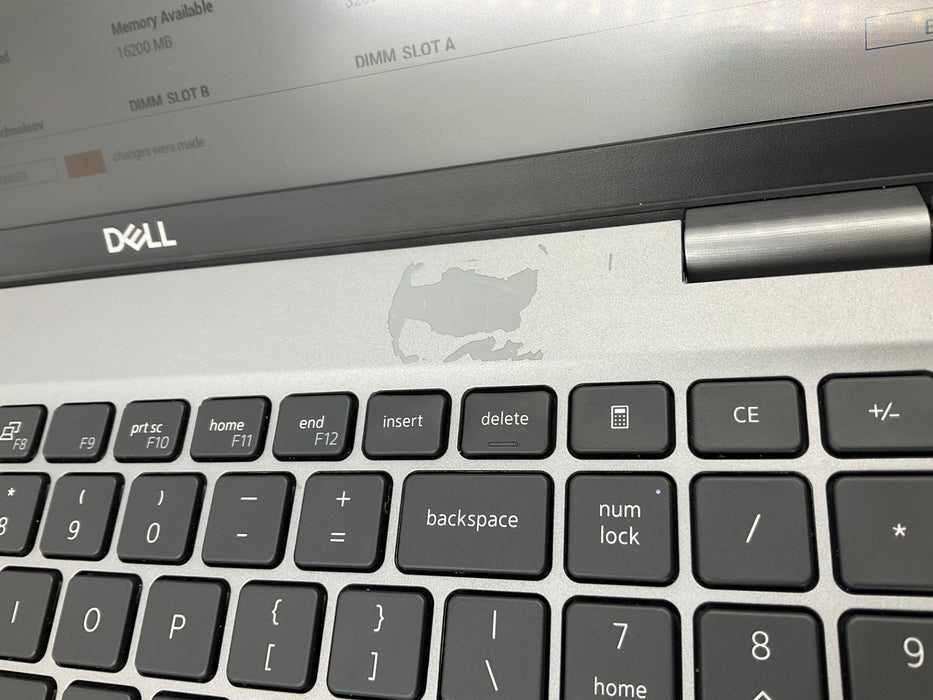 Dell Latitude 5520 15.6" Core i5-1135G7 256GB 16GB B Win 11 Pro